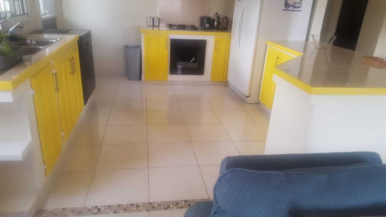 Photo of Kitchen in Blue Waters