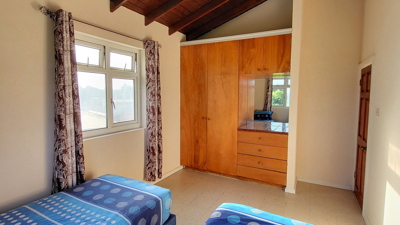 Photo of Bedroom in Enterprise