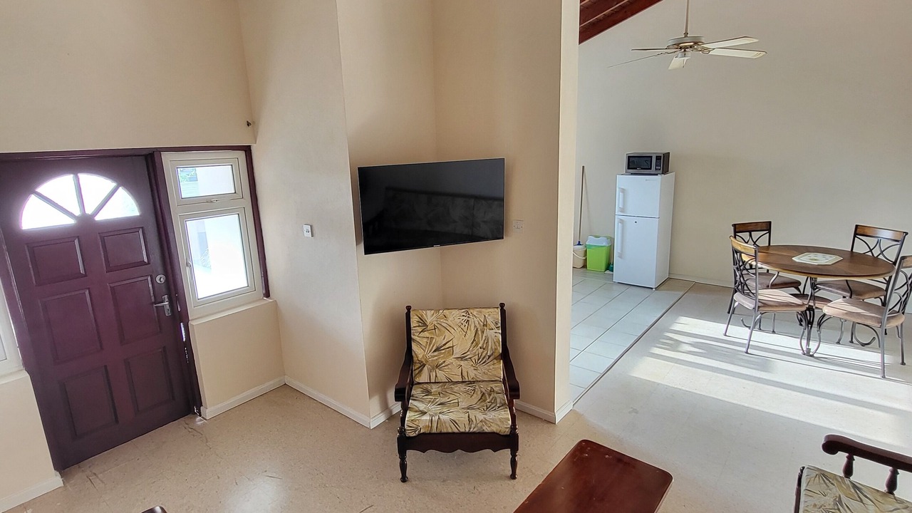 Photo of Livingroom in Enterprise