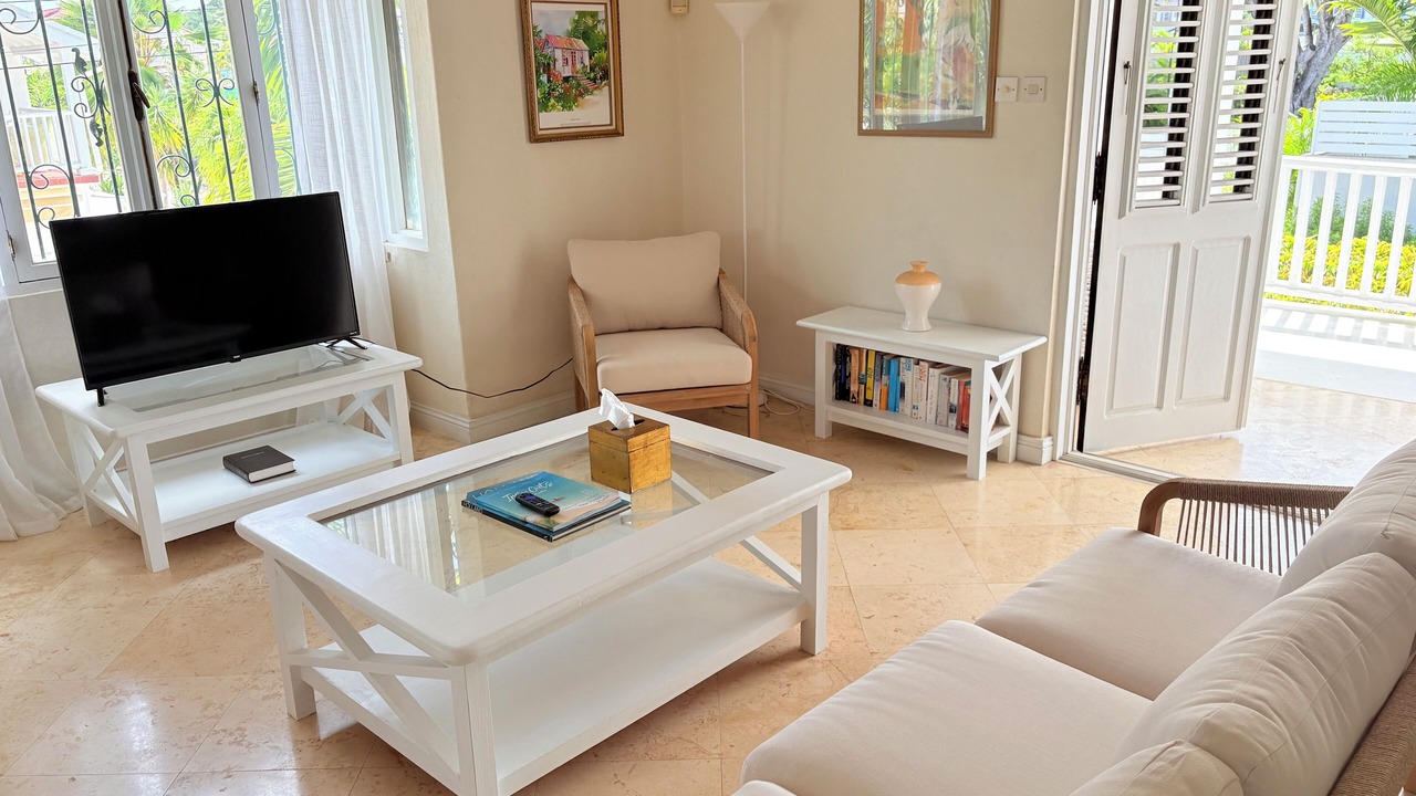 Photo of Livingroom in Folkestone