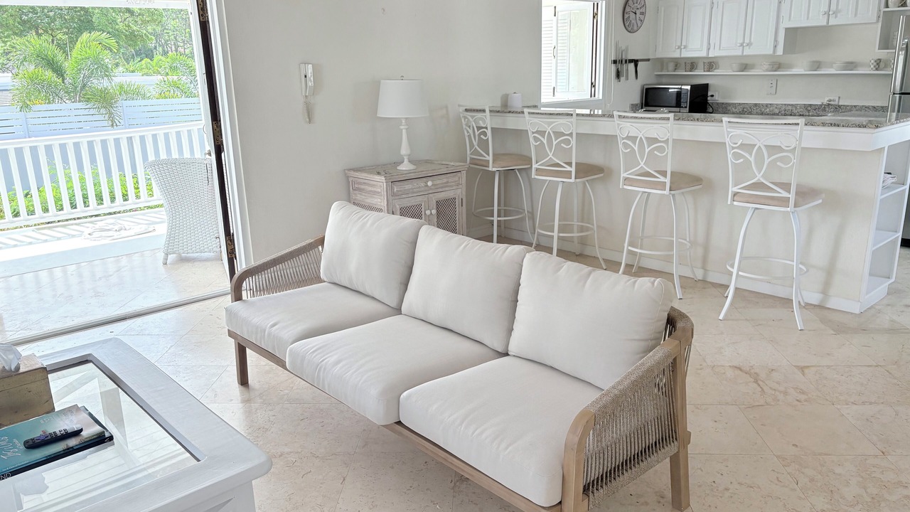 Photo of Livingroom in Folkestone