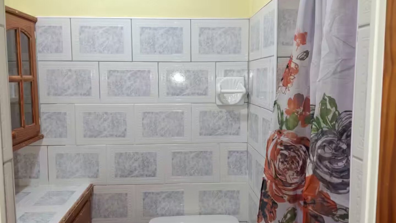 Photo of Bathroom in Douglas