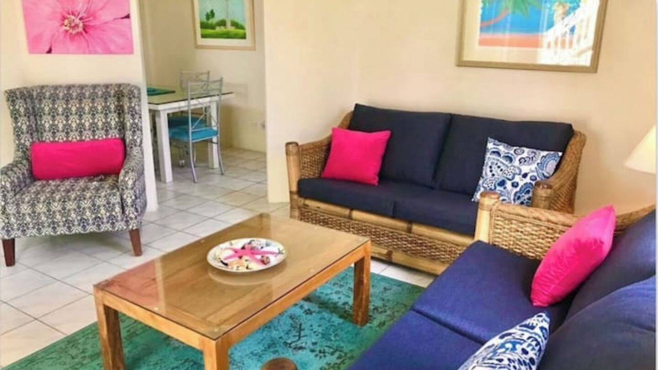 Photo of Livingroom in Oistins