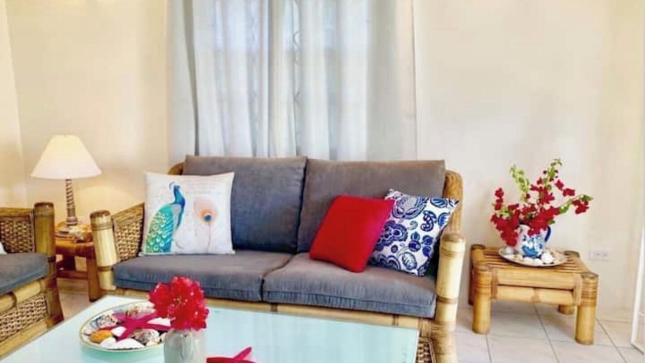 Photo of Livingroom in Oistins