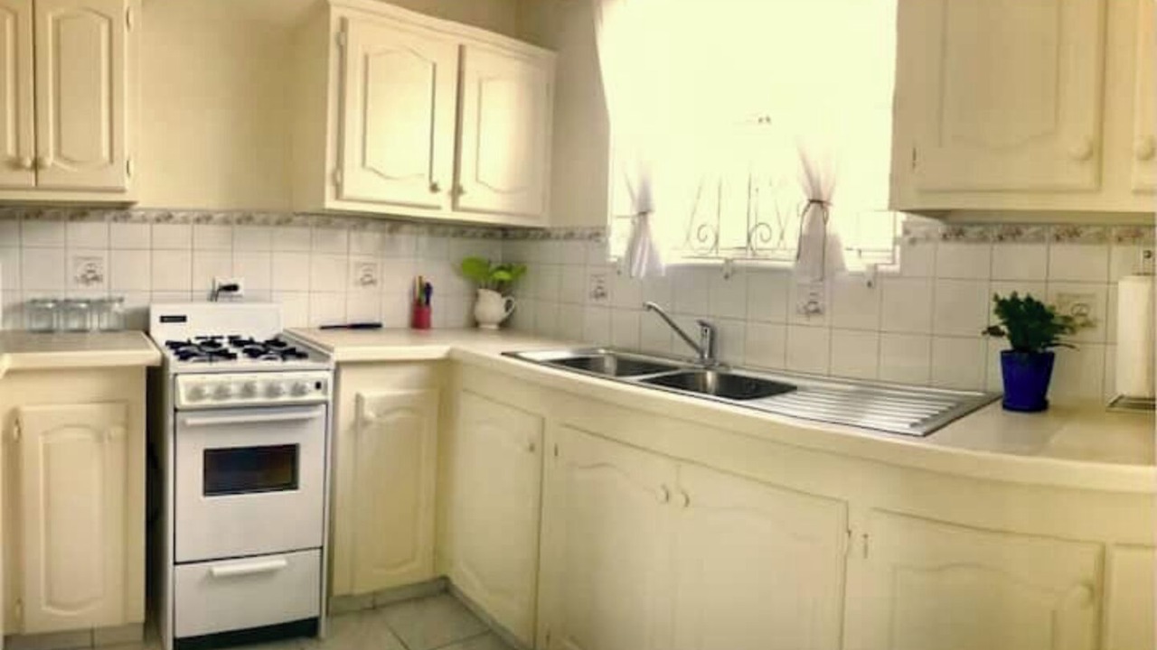 Photo of Kitchen in Oistins