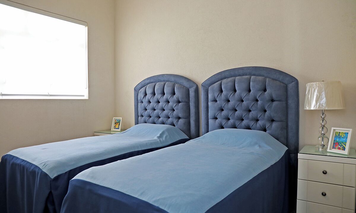 Photo of Bedroom in Oistins