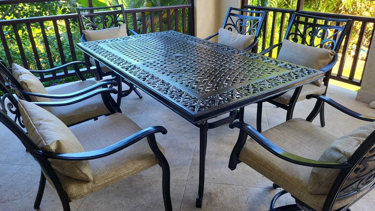 Photo of Outdoor in Weston