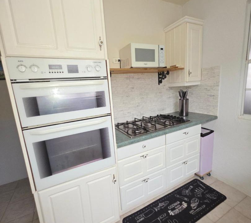 Photo of Others in Inch Marlowe