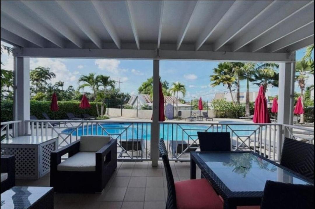 Photo of Patio Balcony in Weston