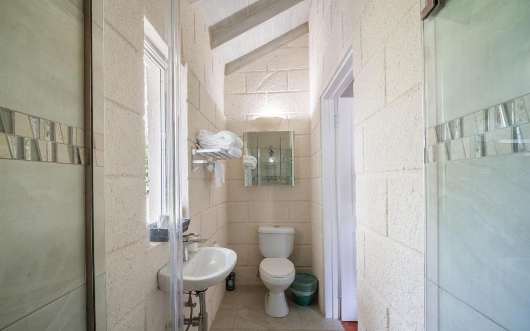 Photo of Bathroom in Long Bay