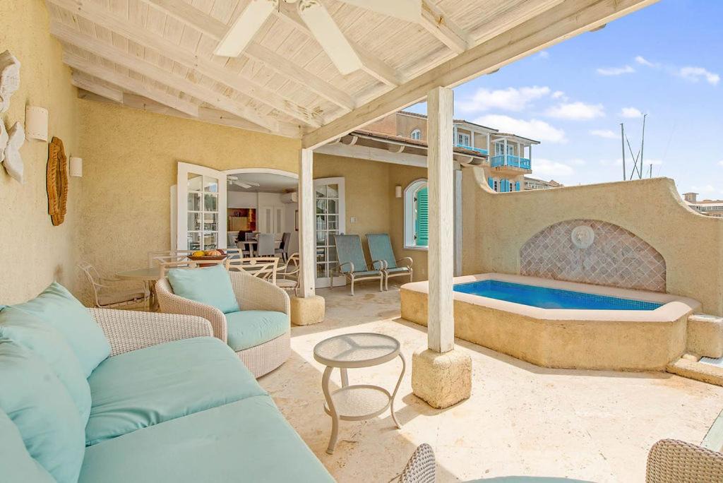 Photo of Patio Balcony in Douglas
