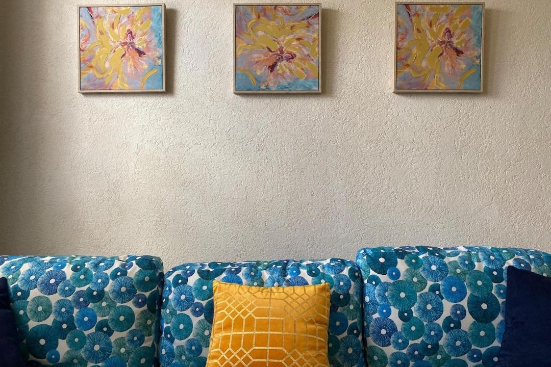 Photo of Livingroom in Navy Gardens
