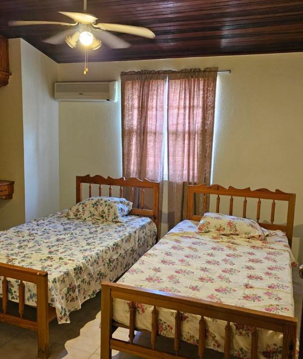 Photo of Bedroom in Lascelles