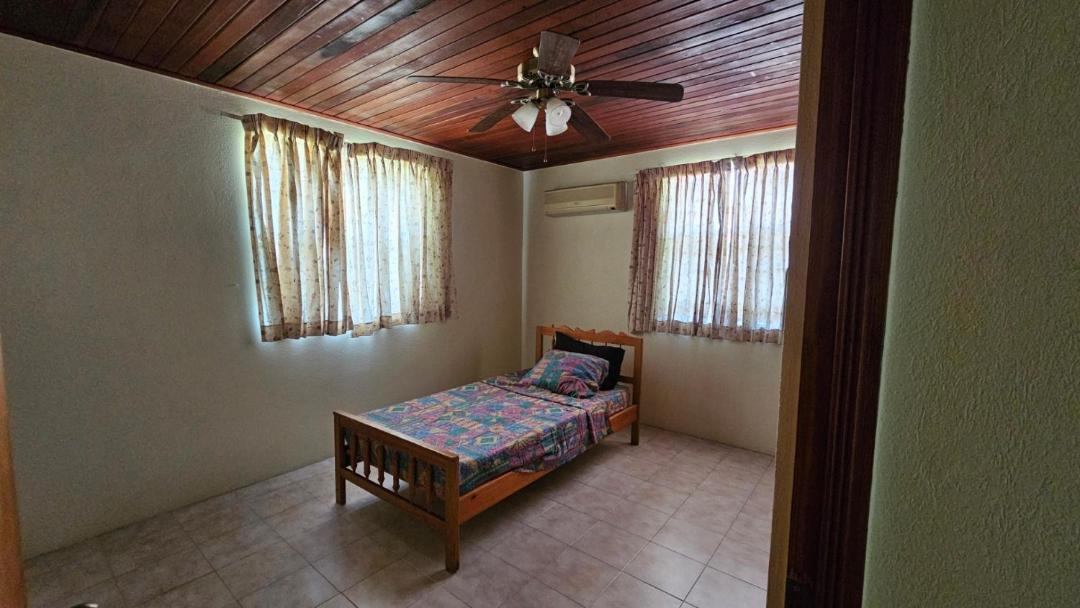 Photo of Bedroom in Lascelles