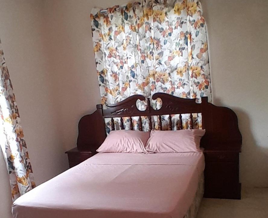 Photo of Bedroom in Haggatt Hall