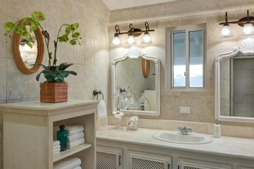 Photo of Bathroom in Work Hall
