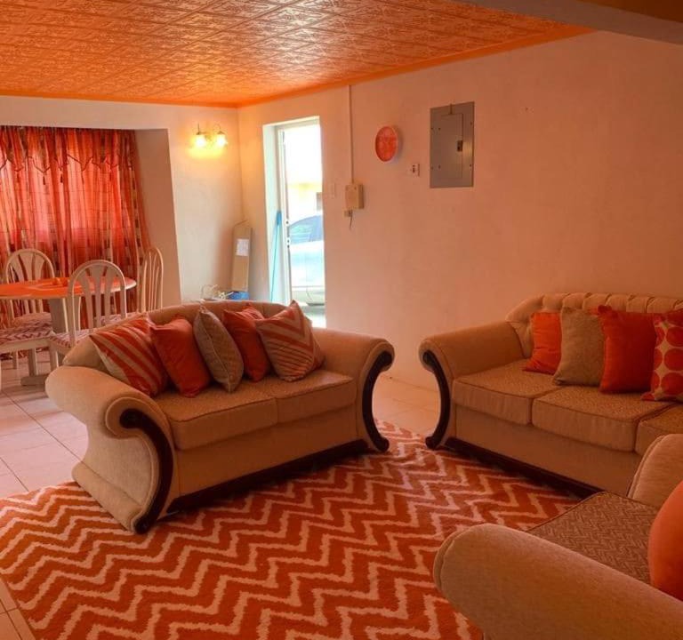 Photo of Livingroom in Gibbons