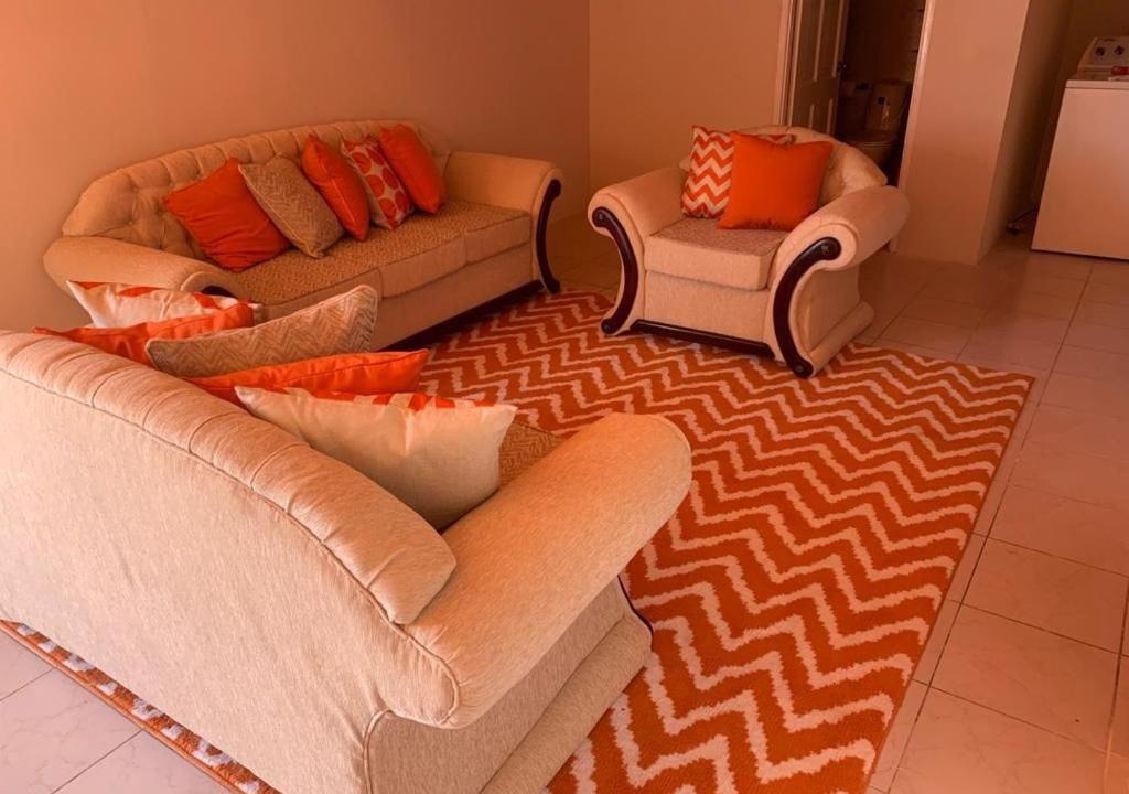 Photo of Livingroom in Gibbons