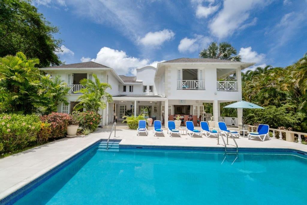Photo of Others in Sandy Lane