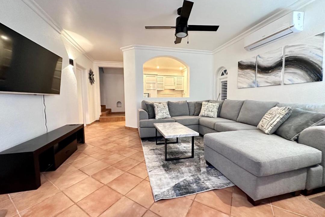 Photo of Livingroom in Mount Standfast