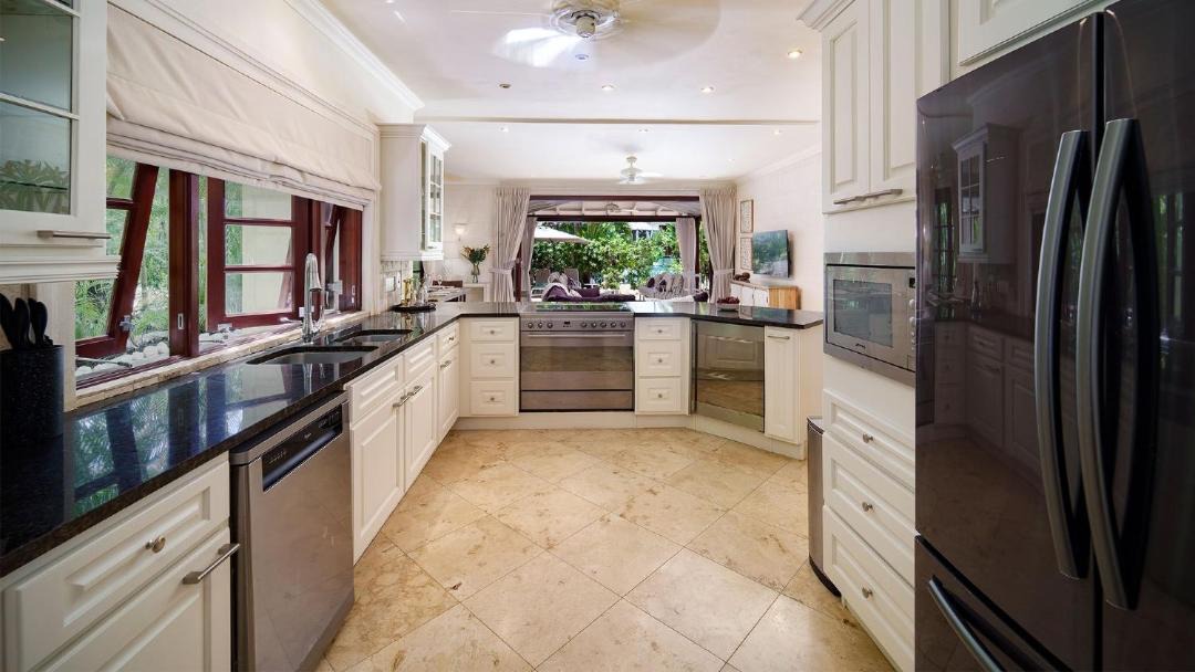 Photo of Kitchen in Gibbs Bay