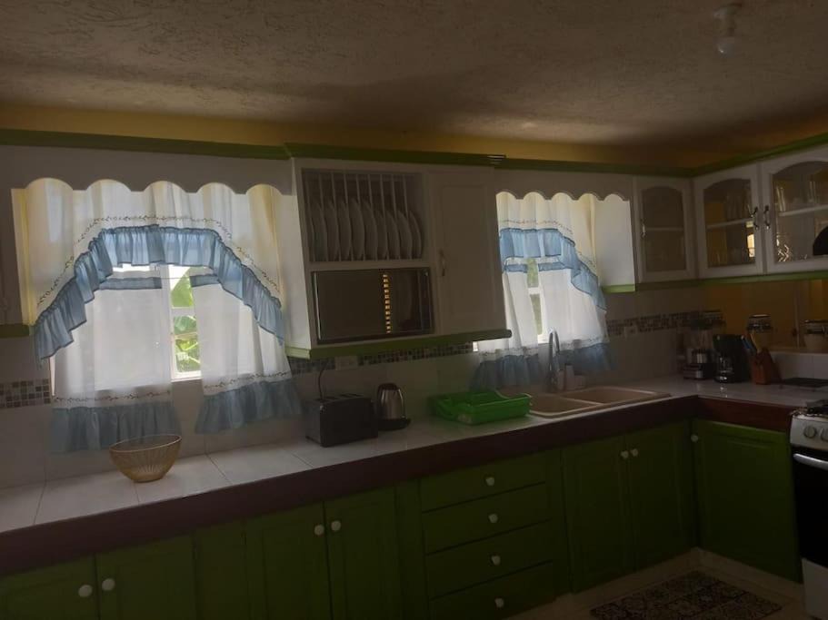 Photo of Kitchen in Porters