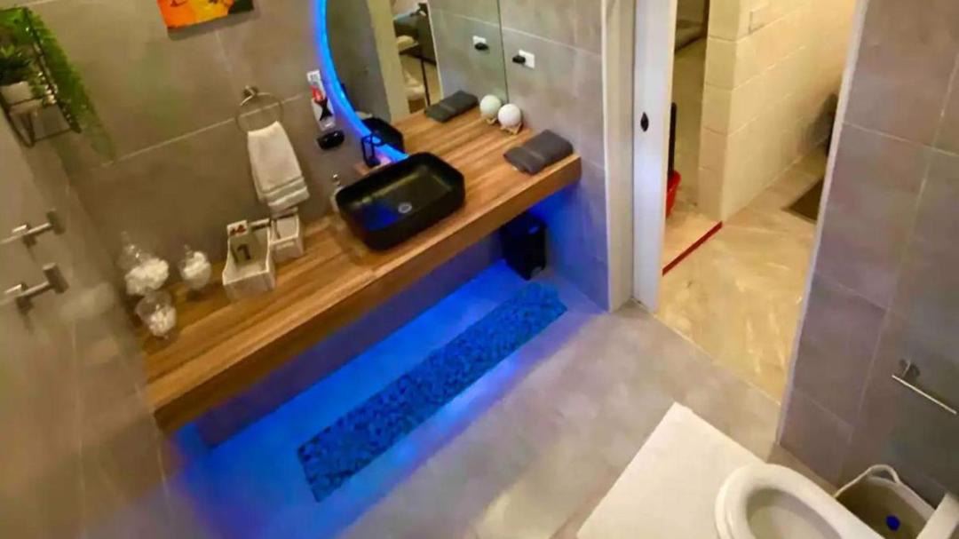Photo of Bathroom in Boarded Hall