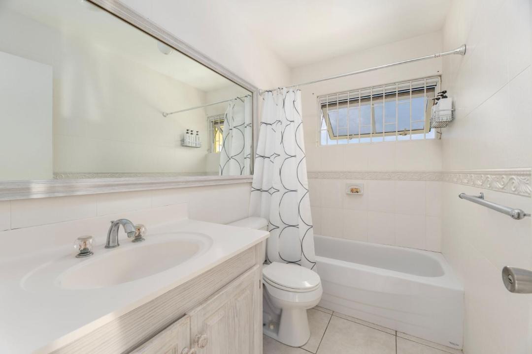 Photo of Bathroom in Lascelles
