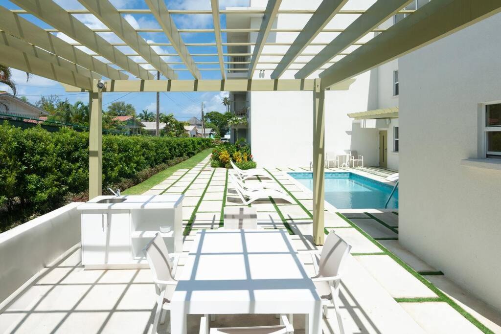 Photo of Patio Balcony in Little Battaleys