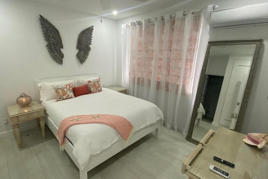 Photo of Bedroom in Merlin Bay