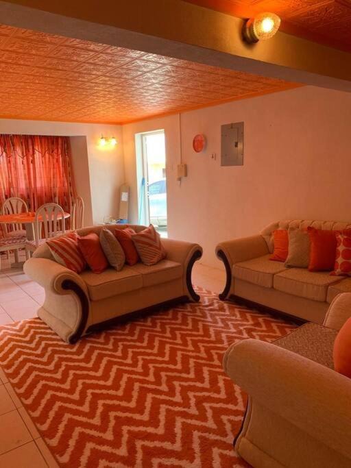 Photo of Livingroom in Gibbons