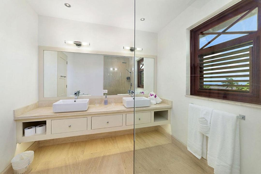 Photo of Bathroom in Merlin Bay