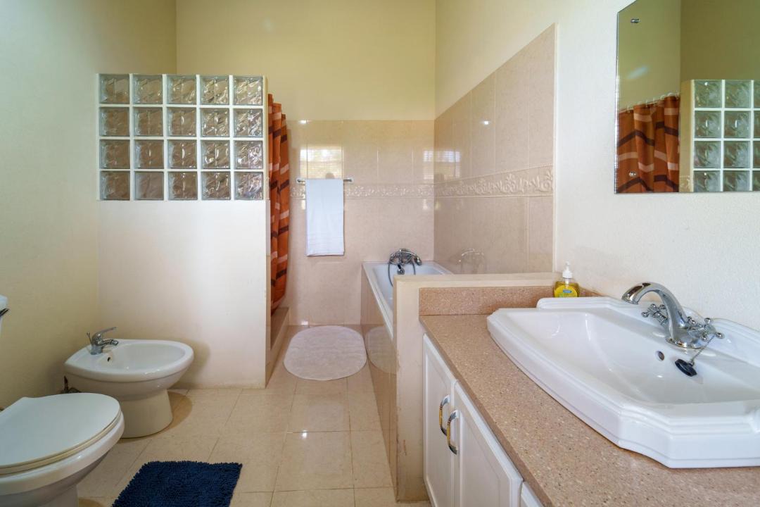 Photo of Bathroom in Prospect