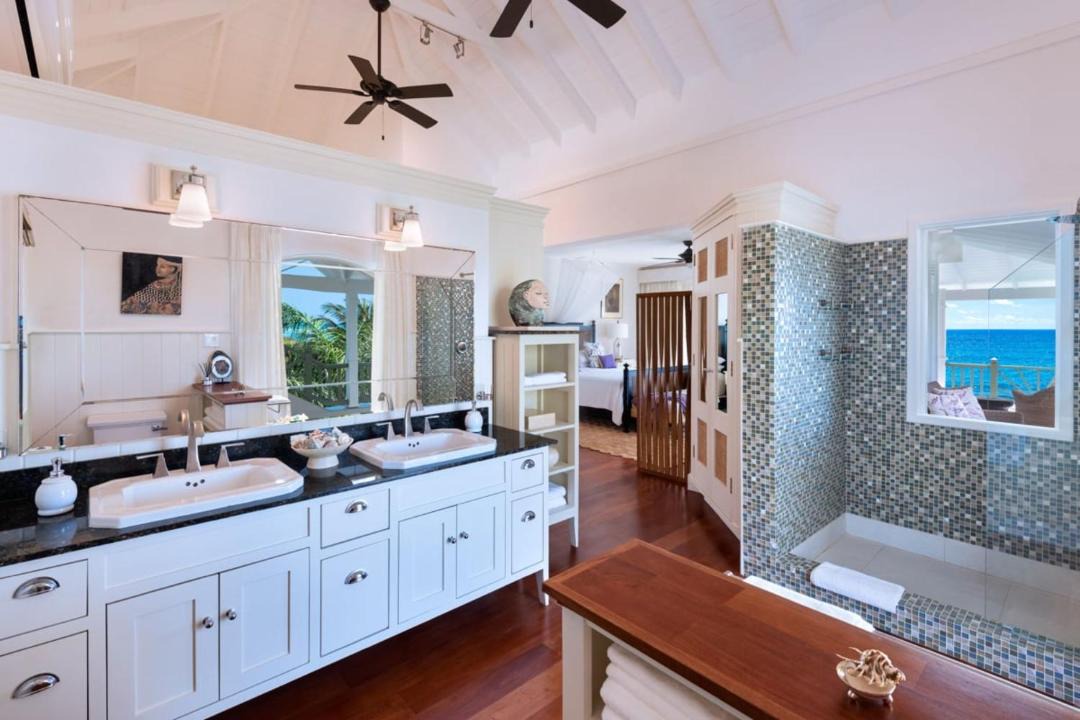 Photo of Bathroom in Silver Sands