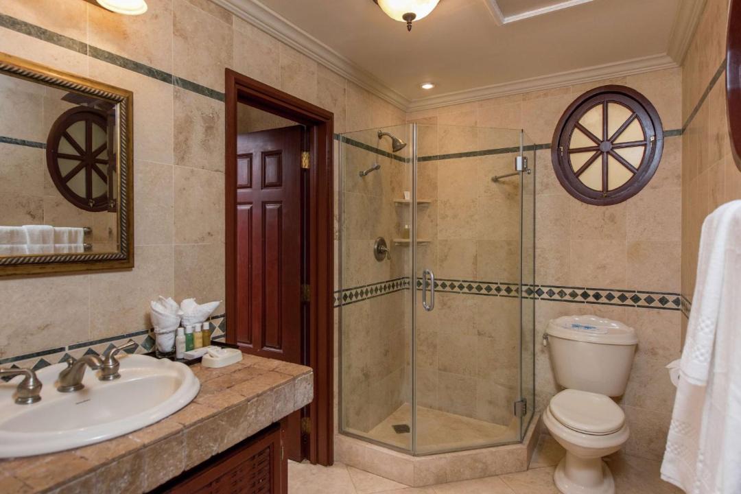 Photo of Bathroom in Diamond Valley