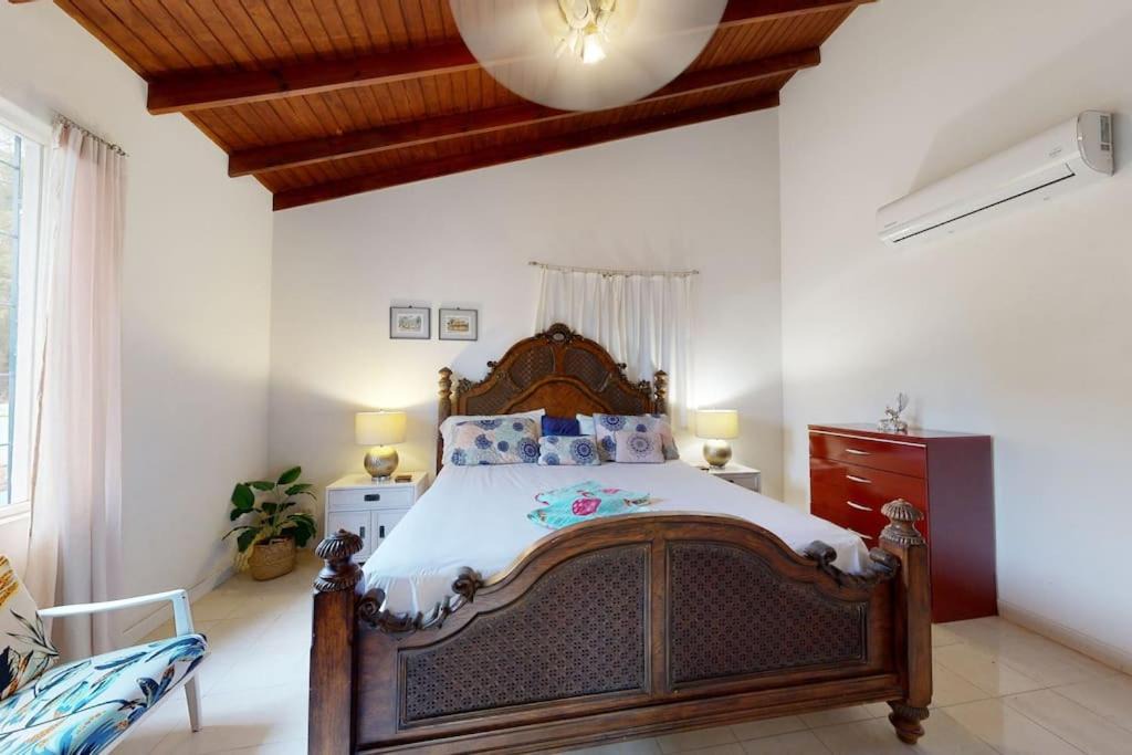 Photo of Bedroom in Maxwell