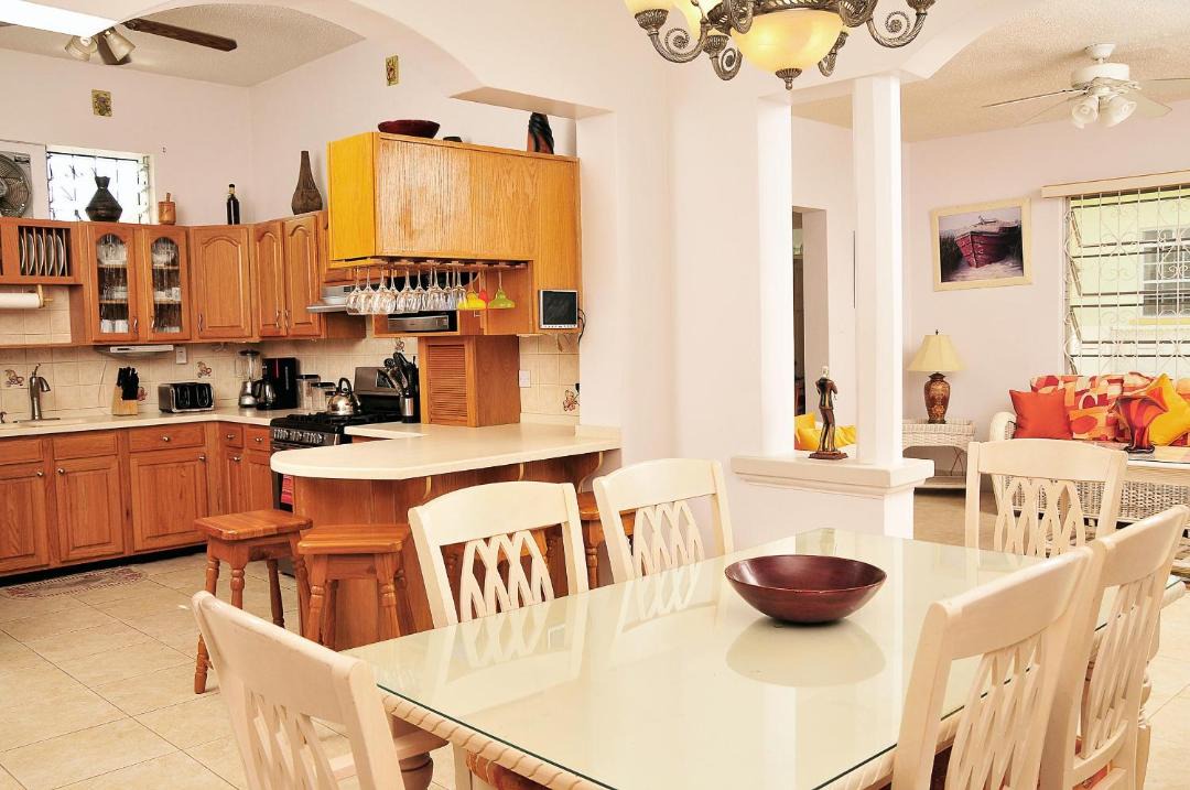Photo of Kitchen in Reeds Bay