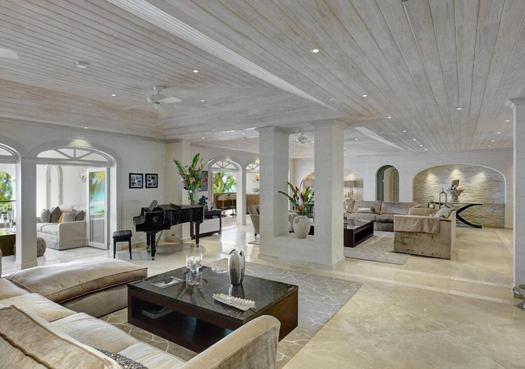 Photo of Livingroom in Old Trees Bay
