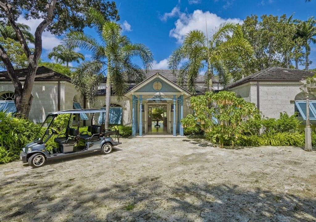 Photo of Buildings in Sandy Lane