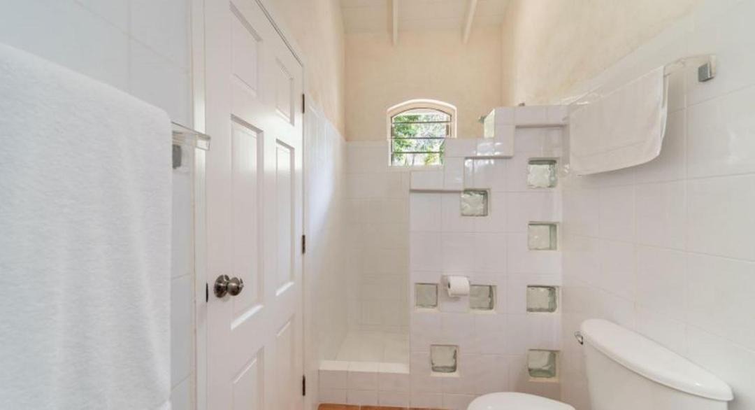 Photo of Bathroom in Mount Brevitor