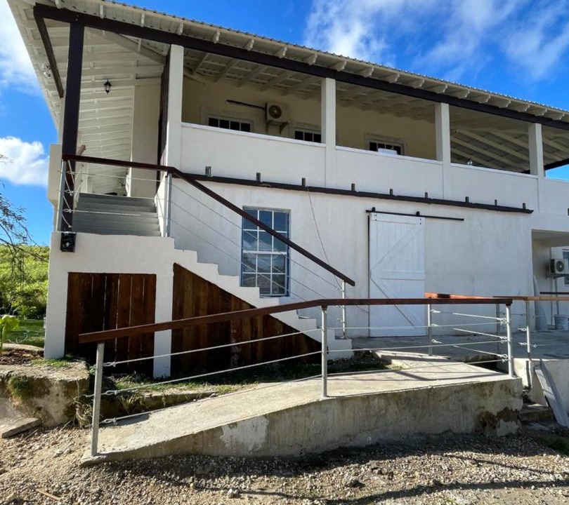 Photo of Buildings in Gibbs Bay