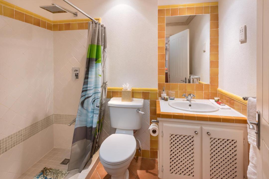Photo of Bathroom in Mount Standfast