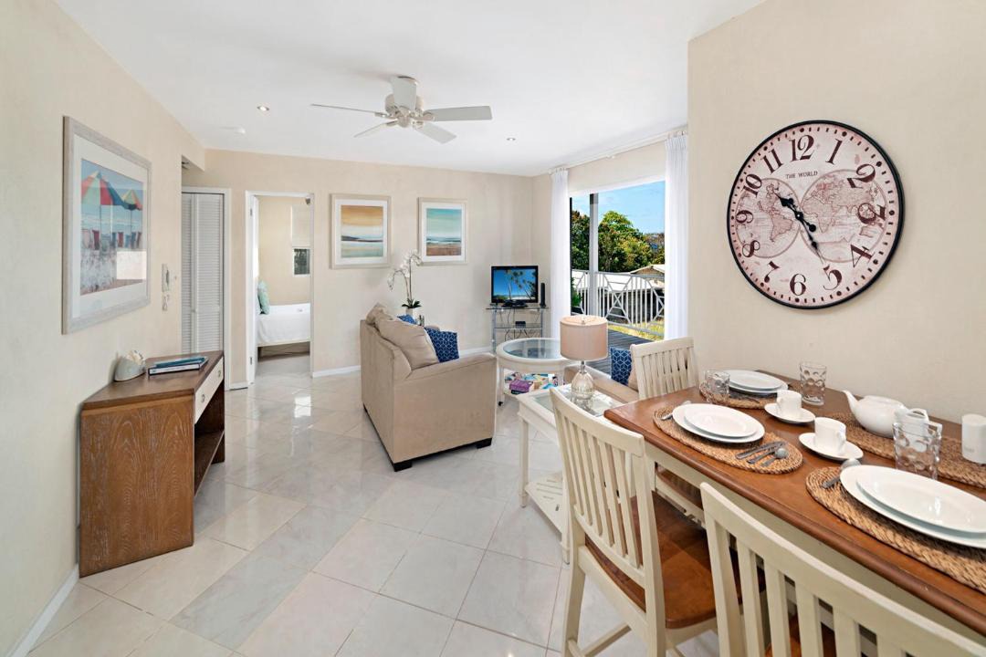 Photo of Livingroom in Weston