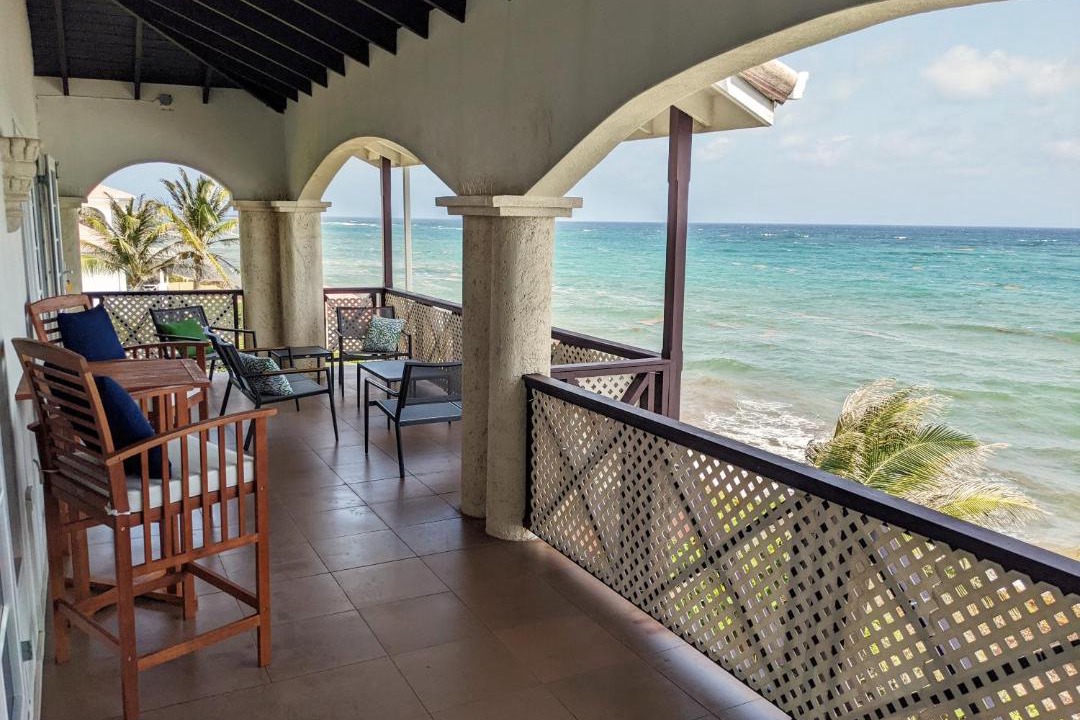 Photo of Patio Balcony in Oistins