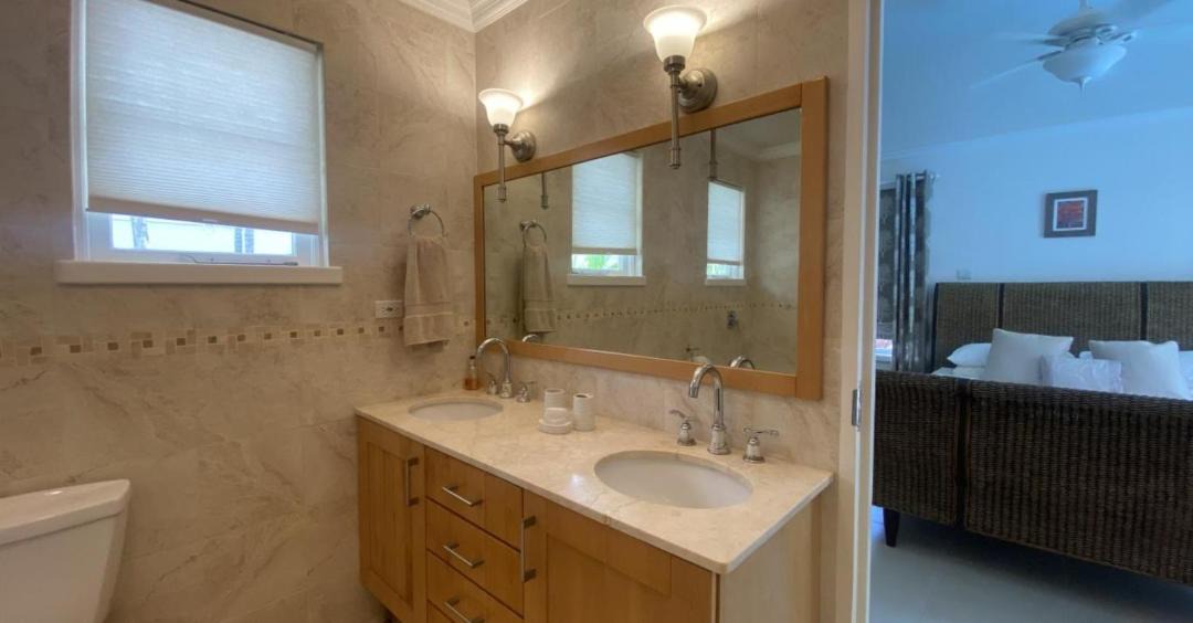 Photo of Bathroom in Halcyon Heights