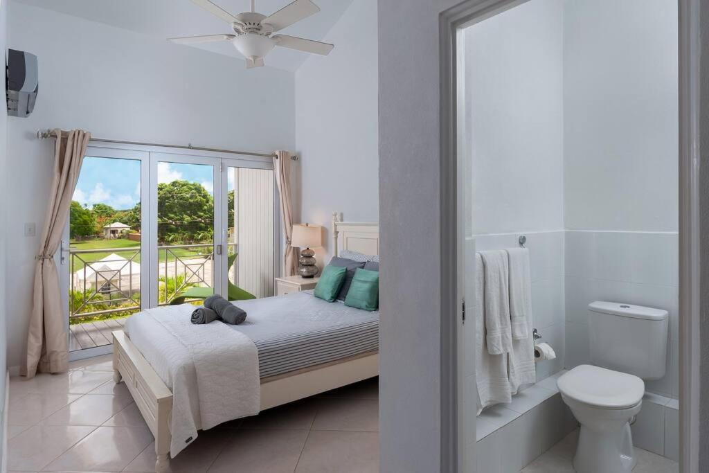 Photo of Bedroom in Weston