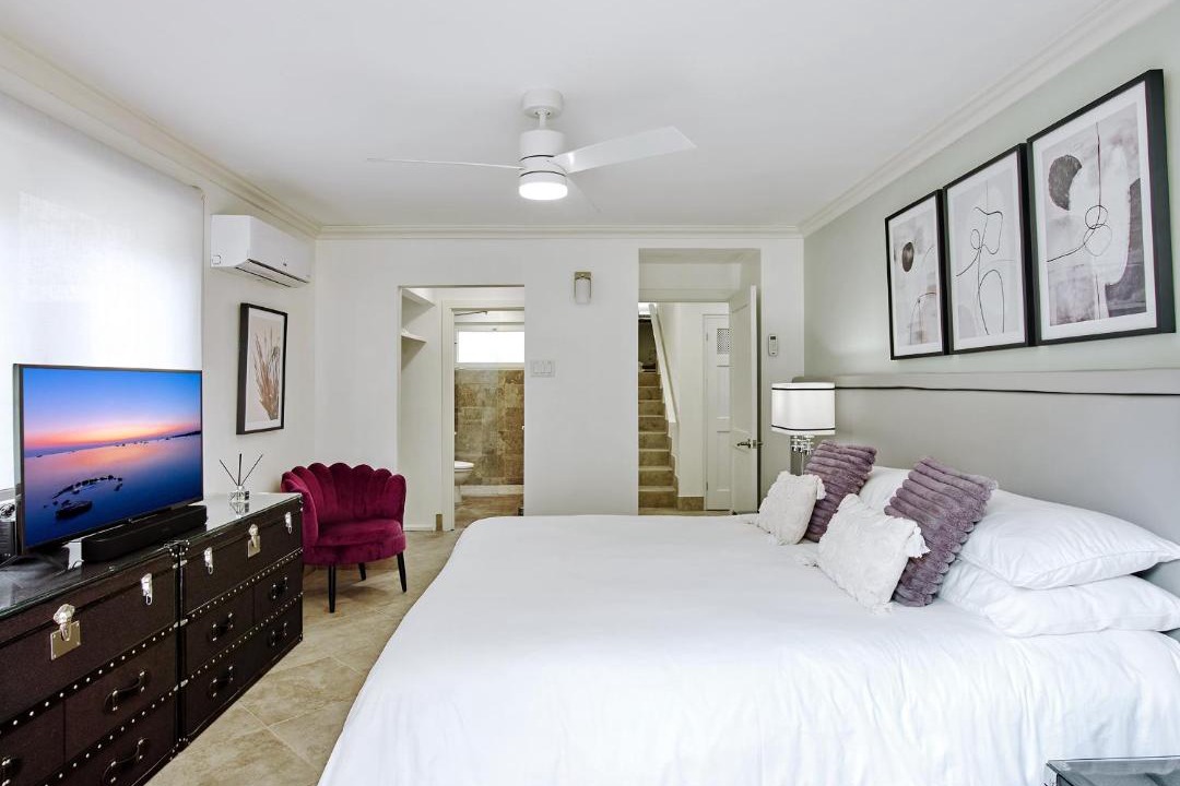 Photo of Bedroom in Gibbes