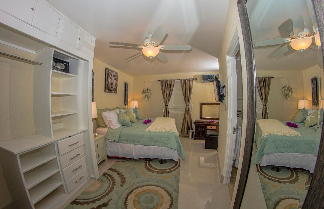 Photo of Bedroom in Weston