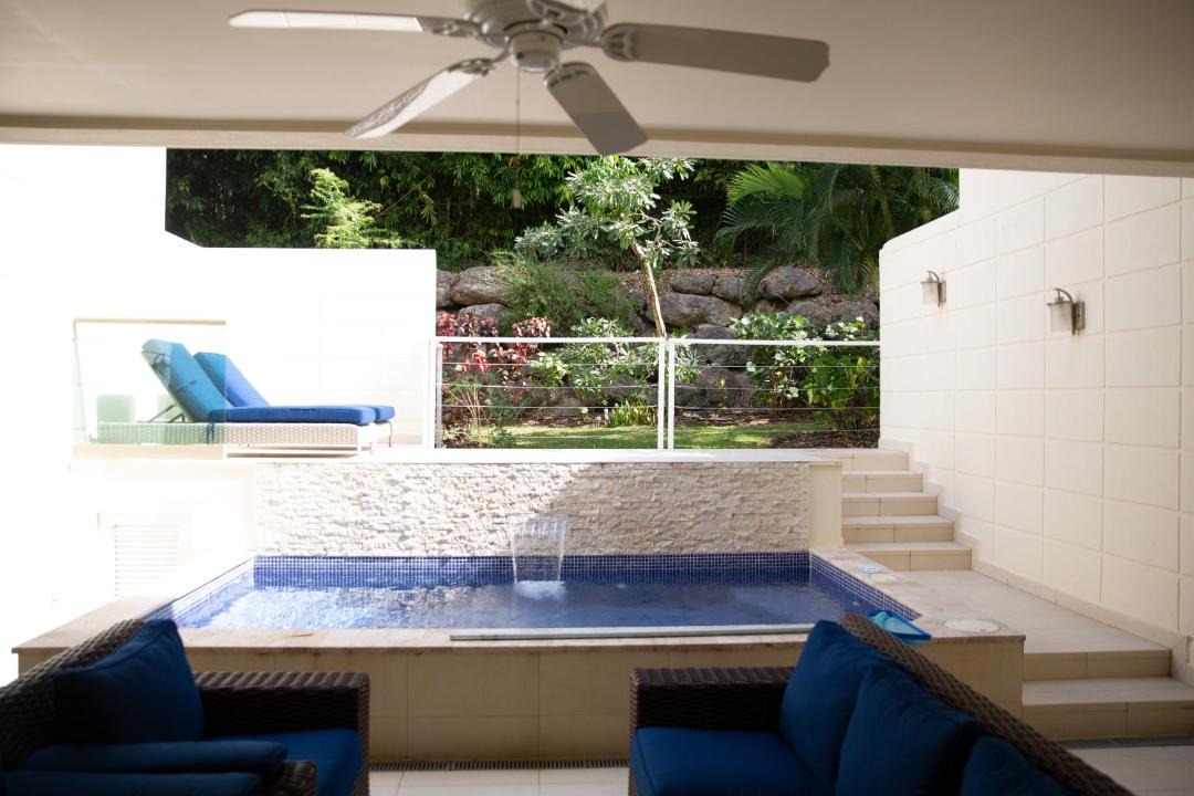 Photo of Livingroom in Halcyon Heights