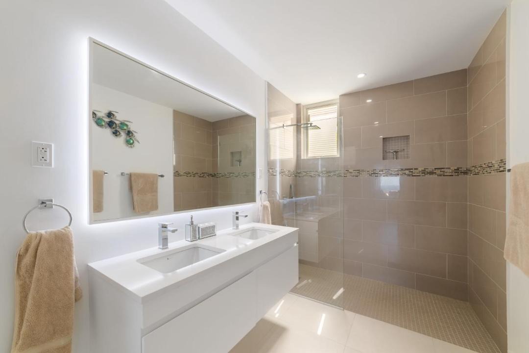 Photo of Bathroom in Holetown